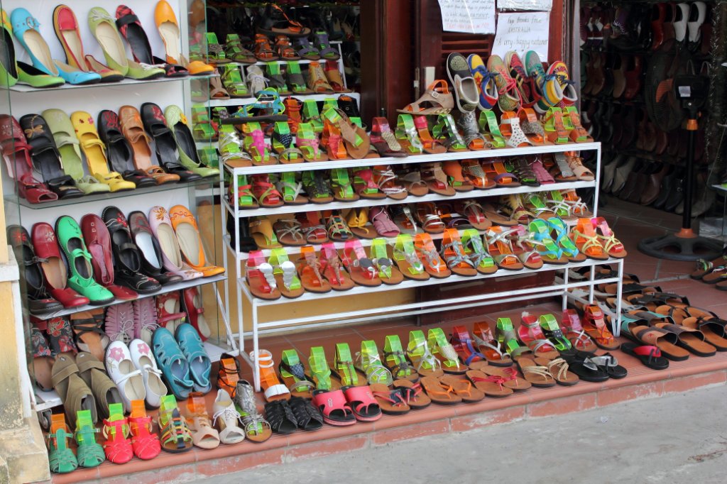 49-Vietnamese shoes.jpg - Vietnamese shoes